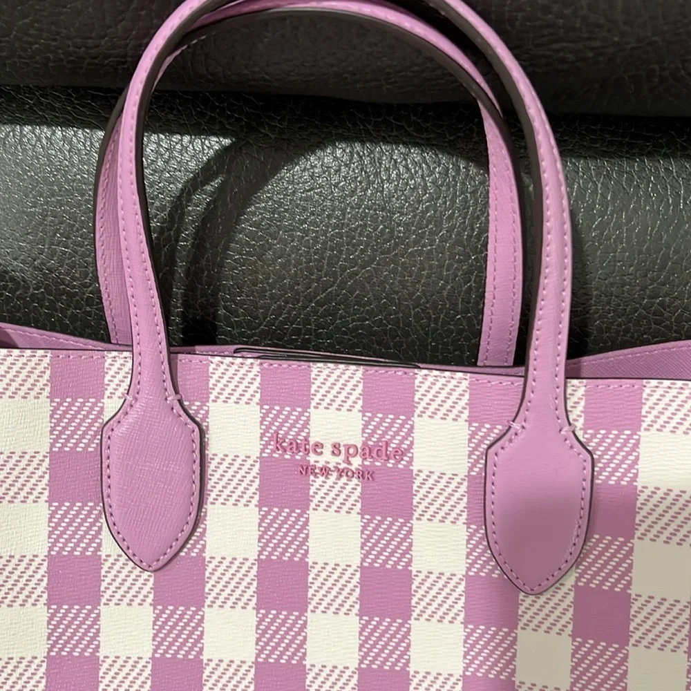 kate spade has tags